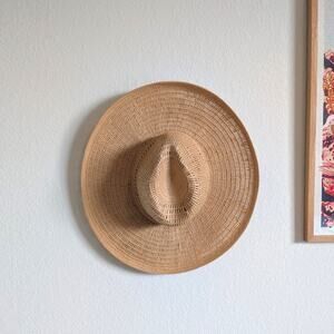 Universal Thread Round Straw Panama Beach Hat Tan Adjustable Fit